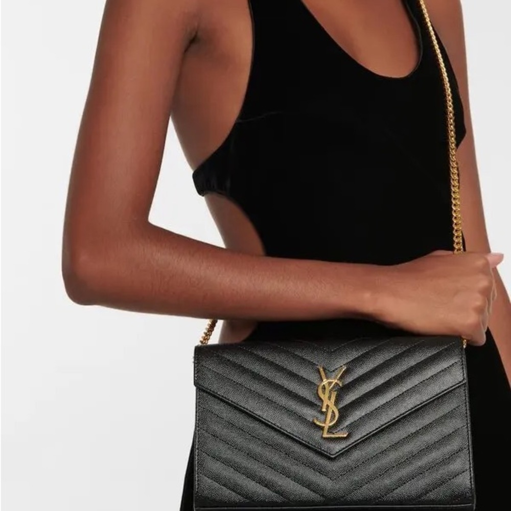 BNIB! MSRP$1995 YSL Saint Laurent Large Monogram Quilted Leather Wallet on Chain - Picture 3 of 16